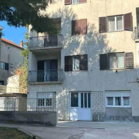 Mira 2 Spalato