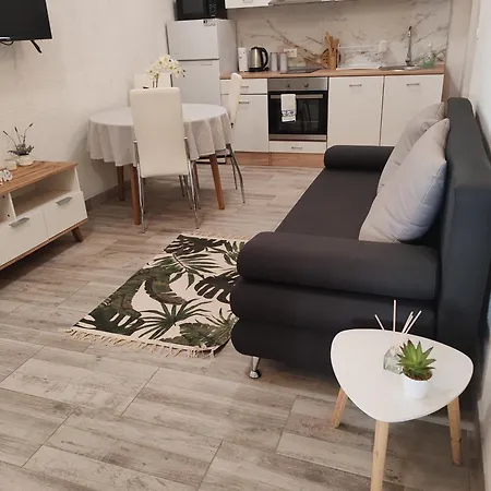 Apartment Mira 2 Split