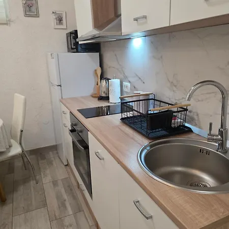Apartman Mira 2